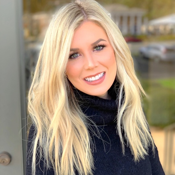 Meet Your Posher, Olivia! - Picture 1 of 1